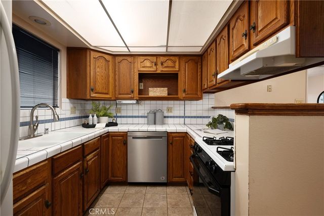 5623 Pimenta, Lakewood, CA 90712