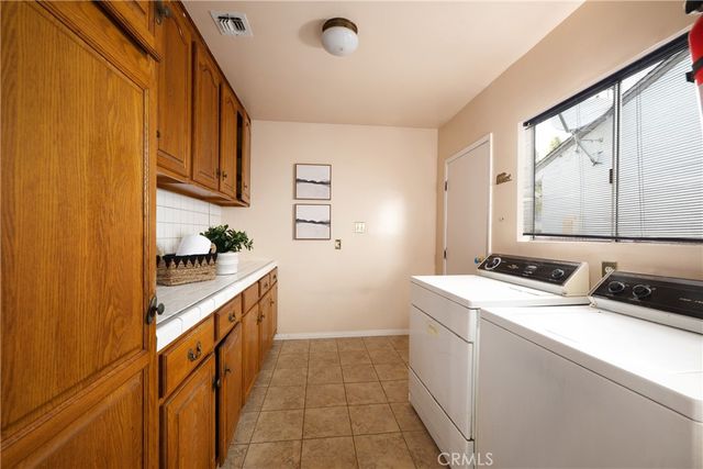 5623 Pimenta, Lakewood, CA 90712