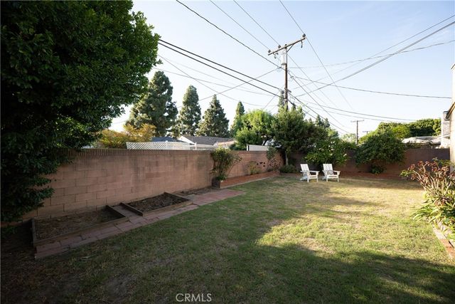 5623 Pimenta, Lakewood, CA 90712