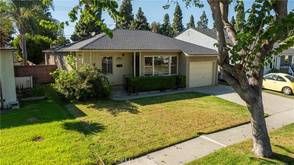 5623 Pimenta, Lakewood, CA 90712 — photo 2