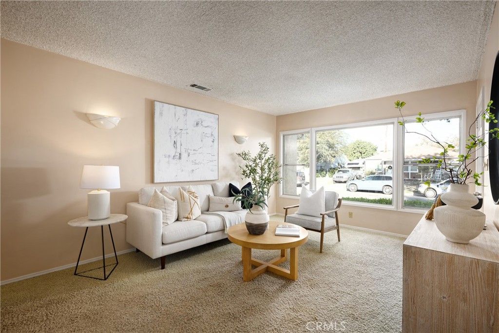 5623 Pimenta, Lakewood, CA 90712 — photo 4