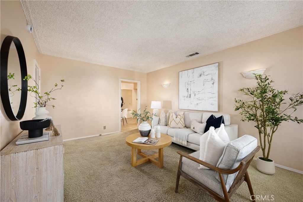 5623 Pimenta, Lakewood, CA 90712 — photo 5