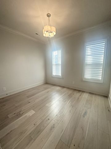 7037 Bolton St, Franklin, TN 37064