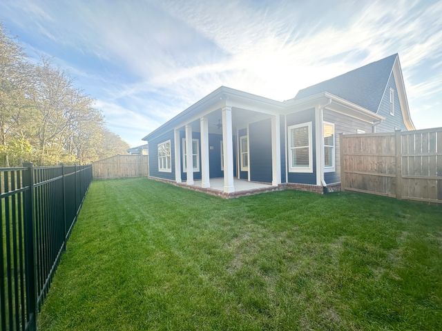 7037 Bolton St, Franklin, TN 37064