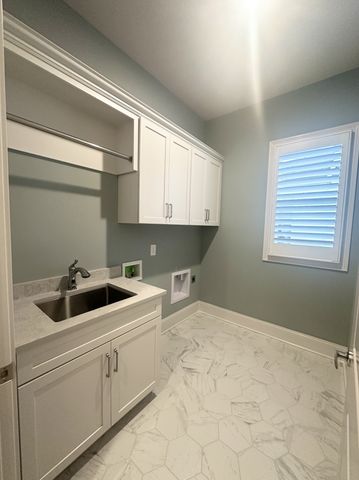 7037 Bolton St, Franklin, TN 37064