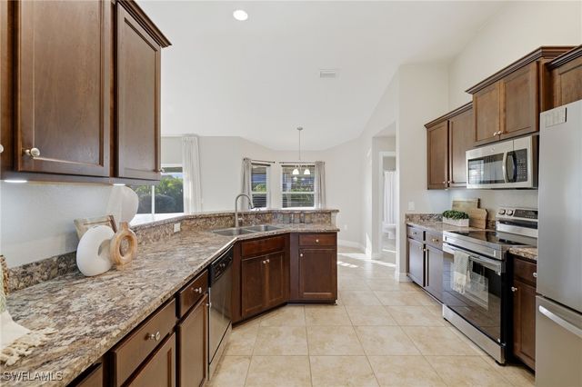 1330 NW 7th AVE, Cape Coral, FL 33993