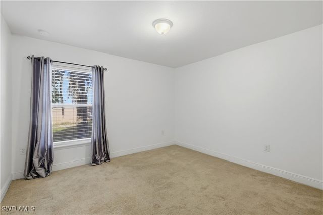 1330 NW 7th AVE, Cape Coral, FL 33993