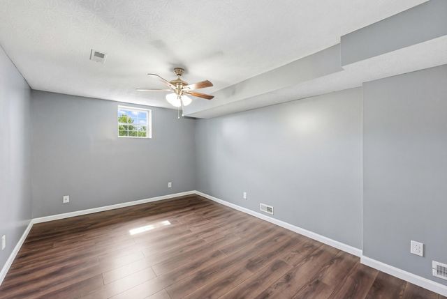 2245 Dug Hill Road, Irvine, KY 40336
