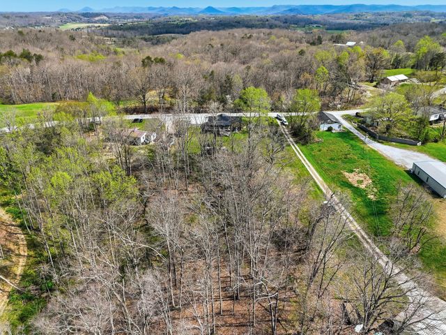 2245 Dug Hill Road, Irvine, KY 40336