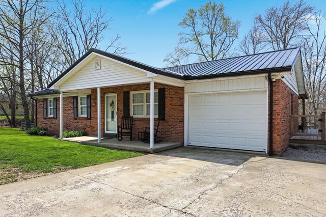 2245 Dug Hill Road, Irvine, KY 40336
