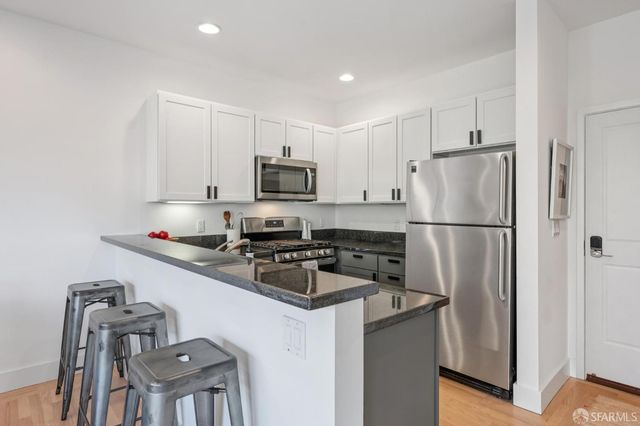 301 Gough Street F, San Francisco, CA 94102