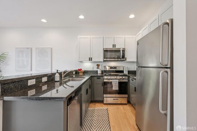 301 Gough Street F, San Francisco, CA 94102