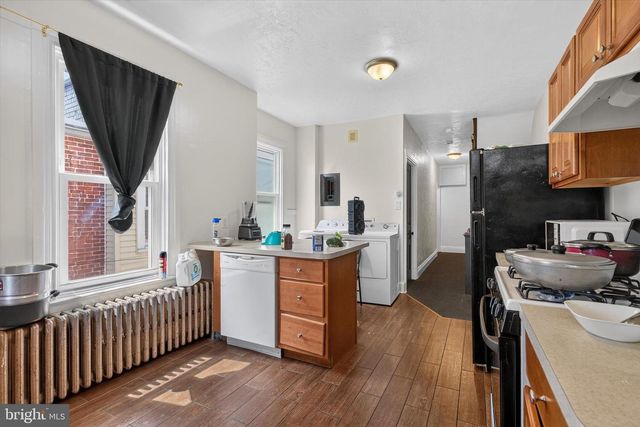 214 W JACKSON ST, York, PA 17401