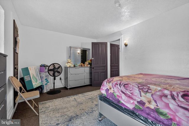 214 W JACKSON ST, York, PA 17401