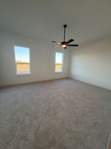 1005 Webb Court, Van Alstyne, TX 75495