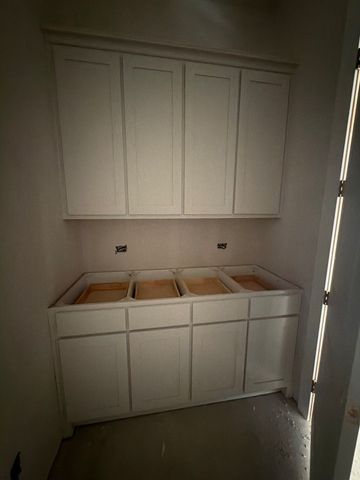 1005 Webb Court, Van Alstyne, TX 75495