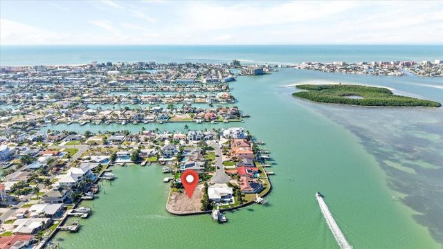 745 126TH AVENUE, Treasure Island, FL 33706