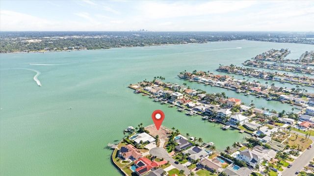 745 126TH AVENUE, Treasure Island, FL 33706