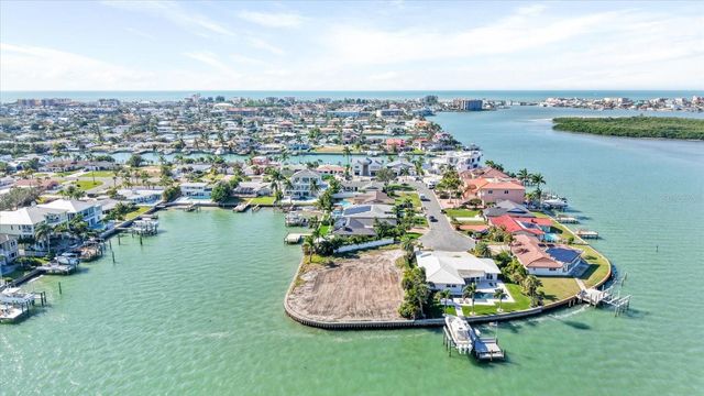 745 126TH AVENUE, Treasure Island, FL 33706