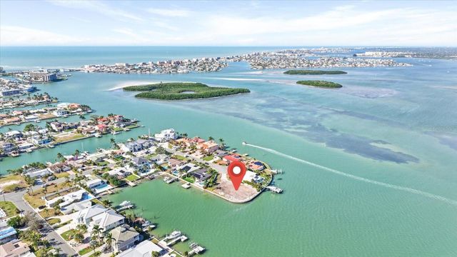 745 126TH AVENUE, Treasure Island, FL 33706