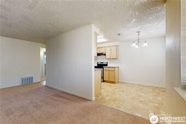 1910 J Street, Walla Walla, WA 99362