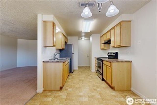 1910 J Street, Walla Walla, WA 99362