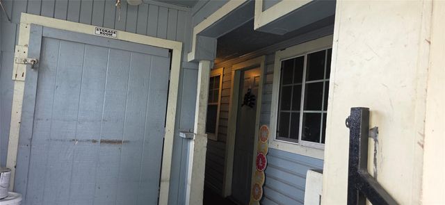 4005 Irvington Boulevard 6, Houston, TX 77009