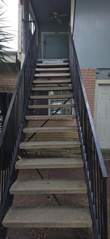 4005 Irvington Boulevard 6, Houston, TX 77009