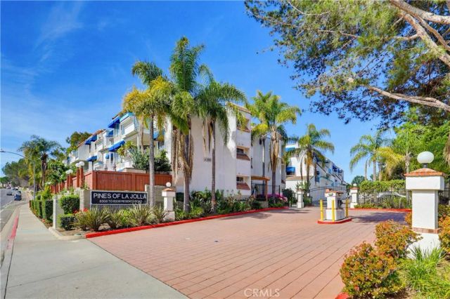 8328 Regents Road 1F, San Diego, CA 92122