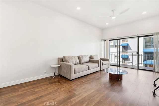 8328 Regents Road 1F, San Diego, CA 92122