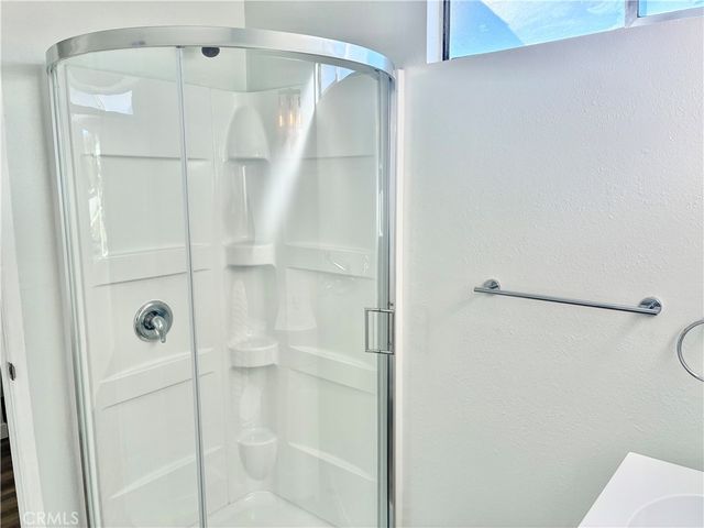 75 Maxine Avenue, Oak View, CA 93022