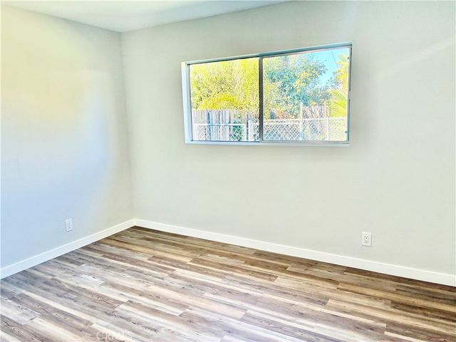 75 Maxine Avenue, Oak View, CA 93022