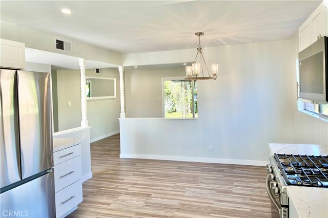 75 Maxine Avenue, Oak View, CA 93022