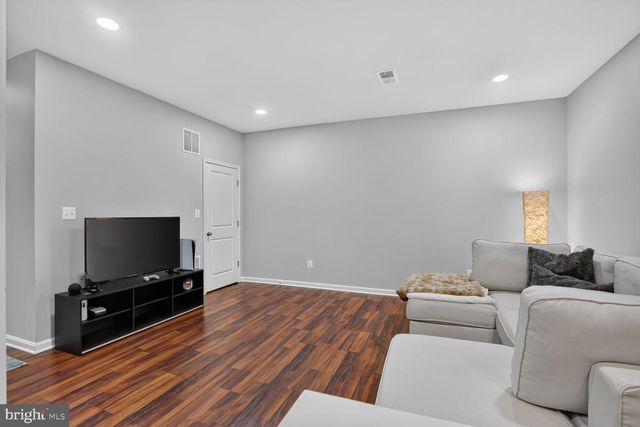 42290 PEREGRINE TER, Brambleton, VA 20148