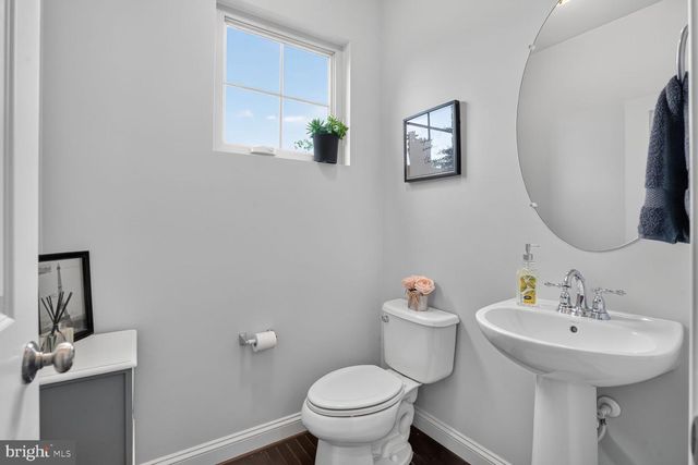 42290 PEREGRINE TER, Brambleton, VA 20148