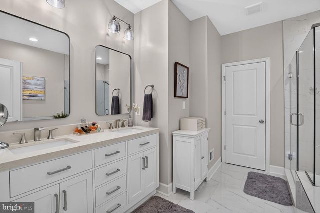 42290 PEREGRINE TER, Brambleton, VA 20148