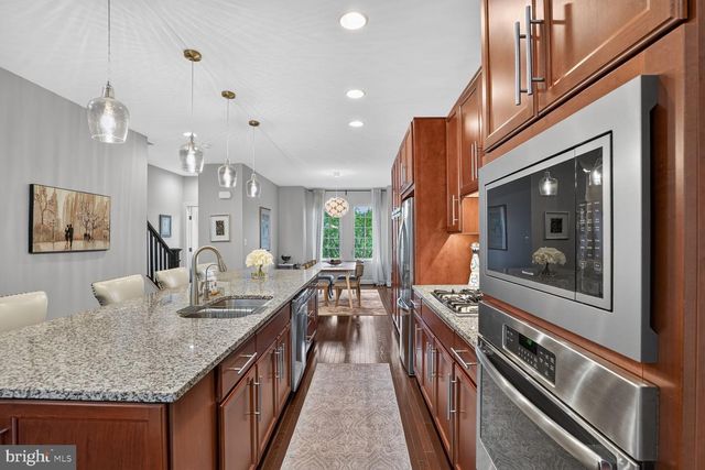 42290 PEREGRINE TER, Brambleton, VA 20148