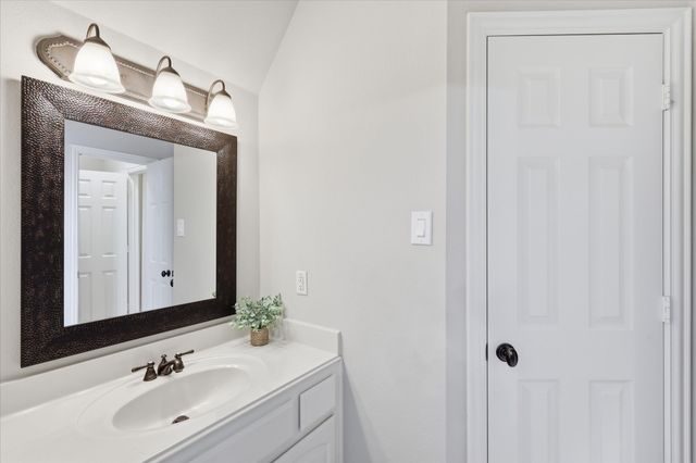 1137 King Mark Drive, Lewisville, TX 75056