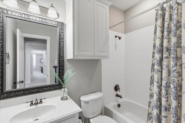 1137 King Mark Drive, Lewisville, TX 75056
