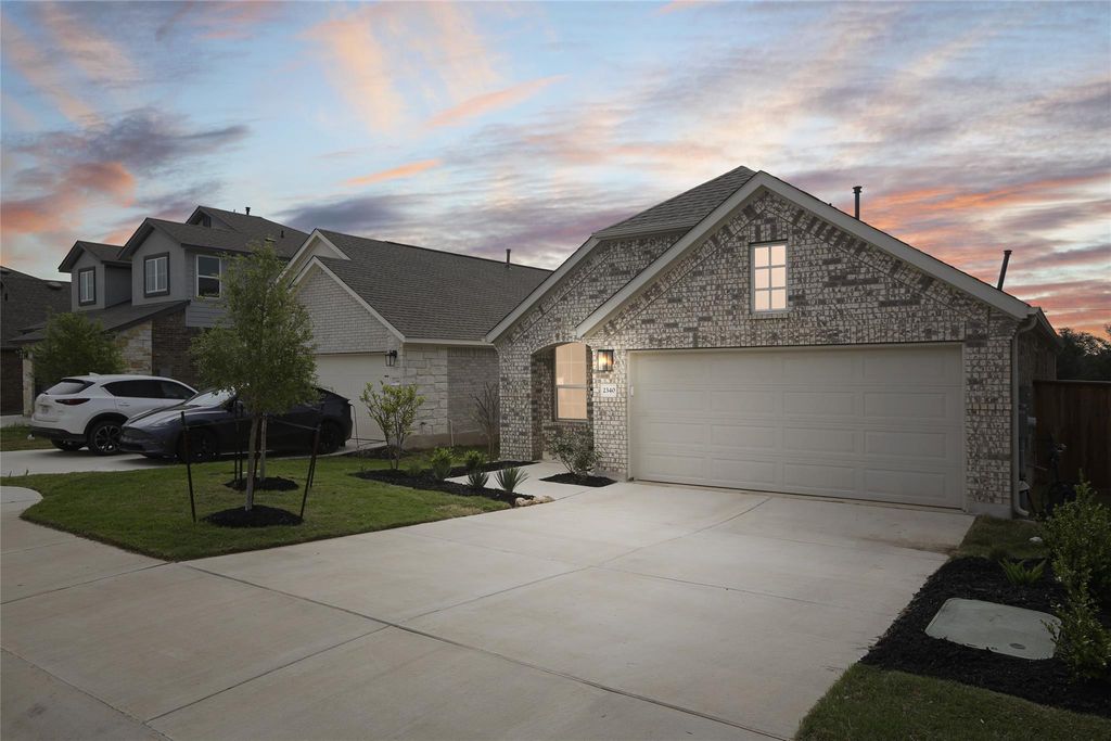 2340 Sawdust DR, Georgetown, TX 78633