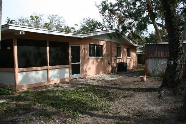 144 GARDEN LANE, Sarasota, FL 34242