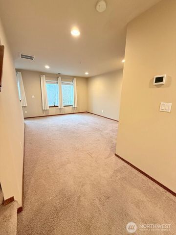 17813 79th Avenue Ct E, Puyallup, WA 98375