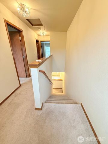 17813 79th Avenue Ct E, Puyallup, WA 98375