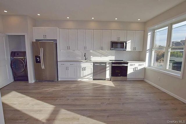 39-31 47th Avenue, Sunnyside, NY 11104