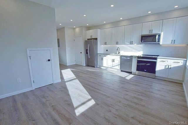 39-31 47th Avenue, Sunnyside, NY 11104