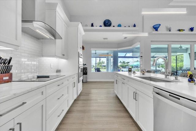 630 CORONADO DRIVE, Punta Gorda, FL 33950