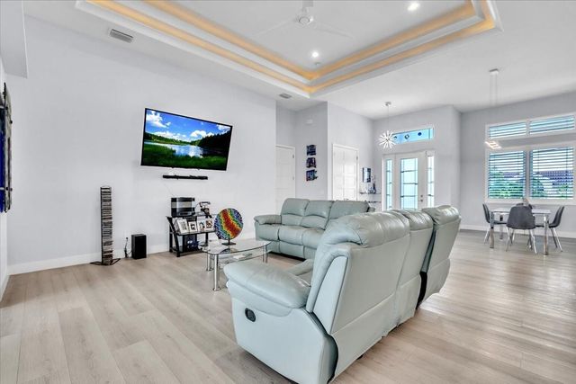 630 CORONADO DRIVE, Punta Gorda, FL 33950
