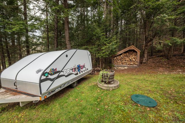 68 East Brook Crossing, Wilmington, VT 05363