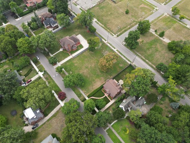 2969 Seminole Street, Detroit, MI 48214