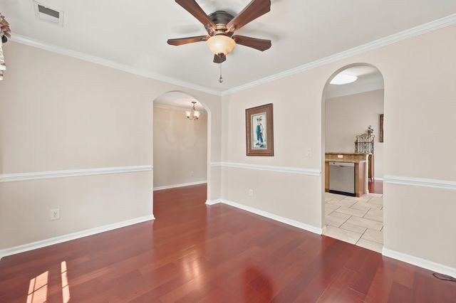 215 Devonbrook Pl., Longs, SC 29568